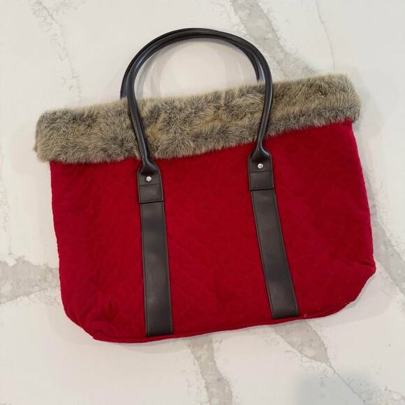 Bath and Body Works Tote Bag Faux Fur Quilted Red Holiday Christmas Top Handle - Picture 1 of 8